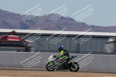 media/Oct-30-2025-Racers Edge (Thu) [[dabbdaf680]]/3-B Group/Session 5 Front Straight Speed/